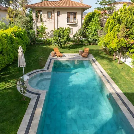 Hotel Goecek Villa