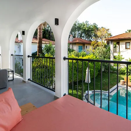 Hotel Goecek Villa *