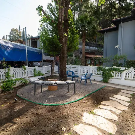 Hotel Goecek Villa